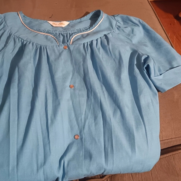 **VINTAGE** Cotton Robe - Picture 1 of 6